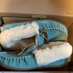 L.L. Bean Tan Shoe Box